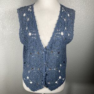 VTG Beyond Blue Crocheted Sweater Vest M Blue Cottage Country Grandma Boho 70s